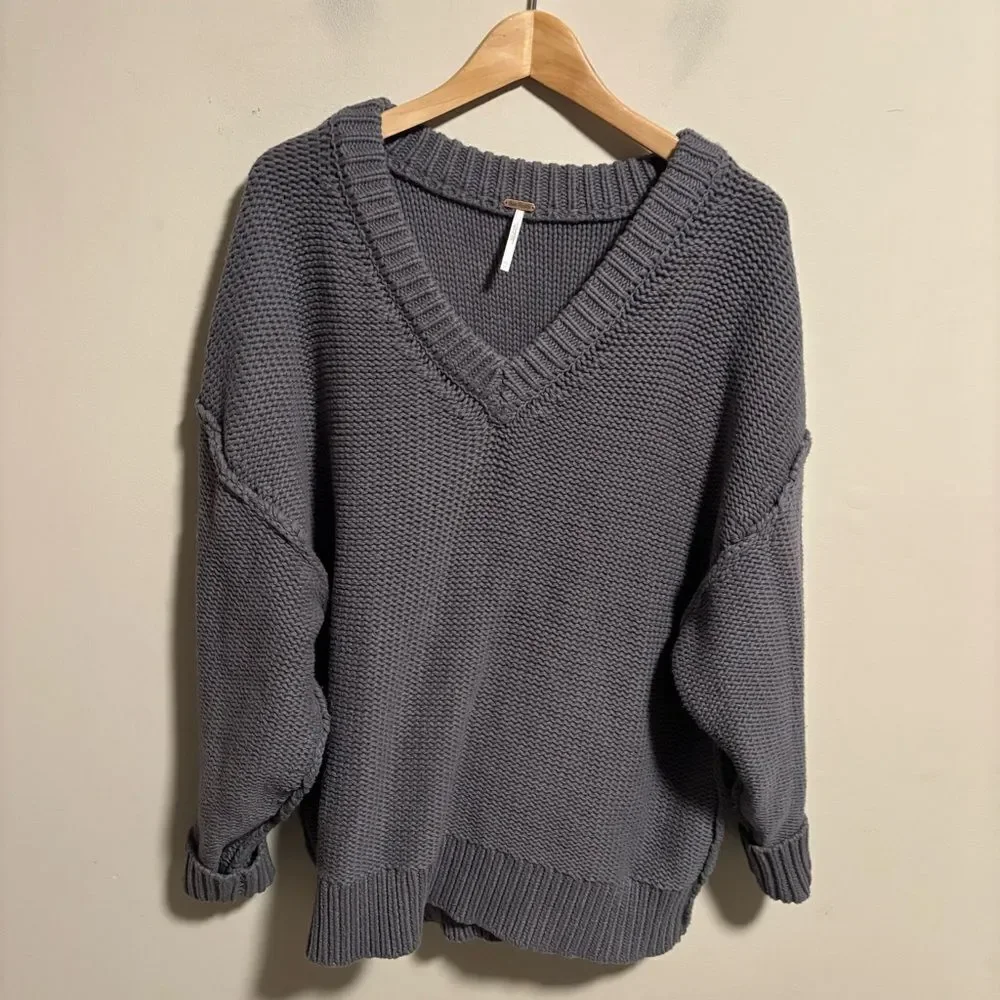 Free People Alli V-neck oversized Sweater Gray- Size XS